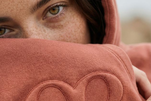 Matières & labels : ce que Cache Cœur choisit vraiment pour la maternité