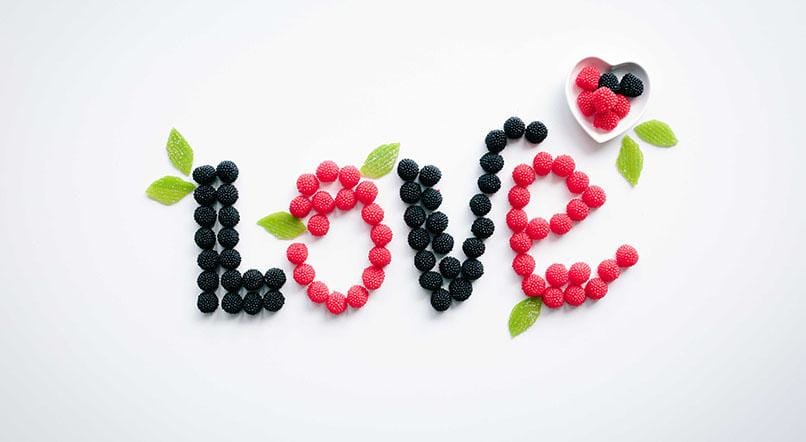 L’alimentation pendant l’allaitement, dois-je tout adapter ?