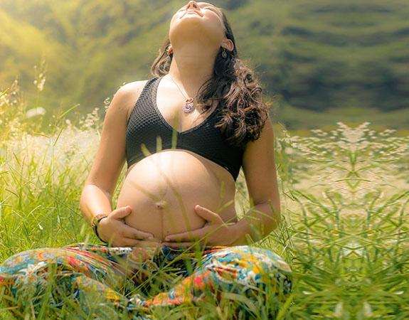 Prenatal yoga, a special pregnancy sport!