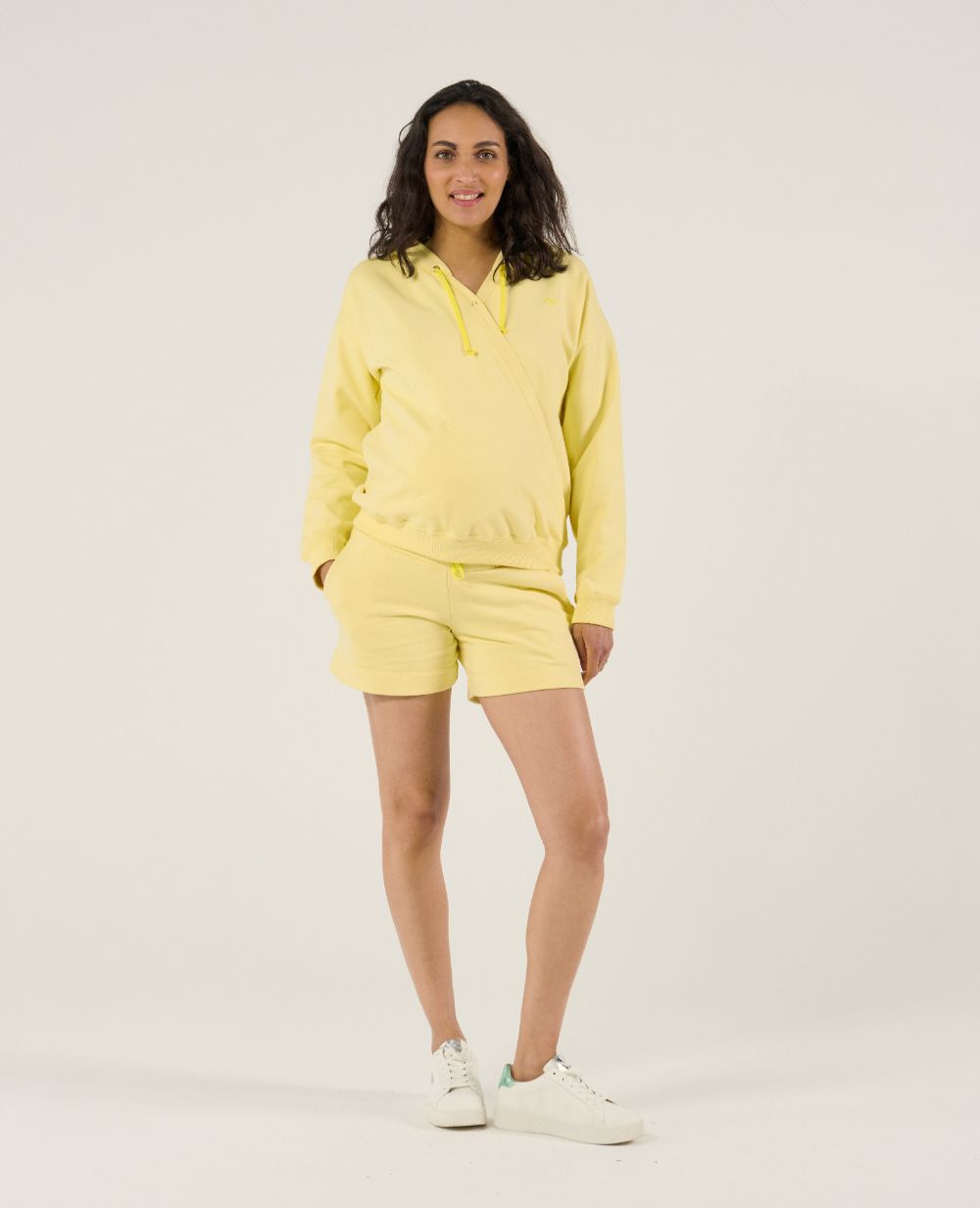 Coconut Maternity and Nursing Shorts - Vanilla