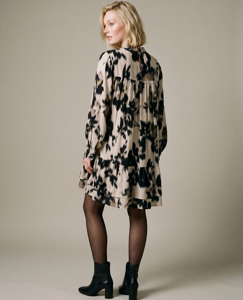 Élisabeth Maternity and Nursing Dress - Beige