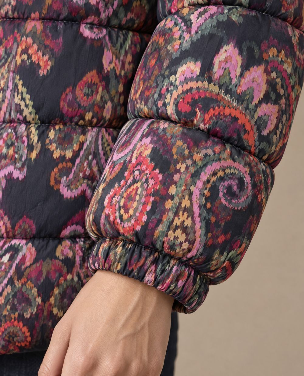 Piumino per la gravidanza e il babywearing Linette - Multicolore