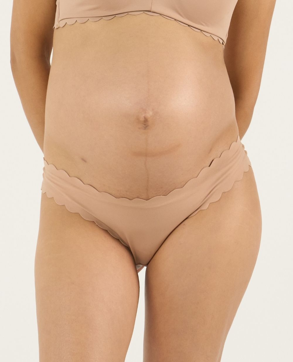 Tanga taille basse de maternité Skin - Latte