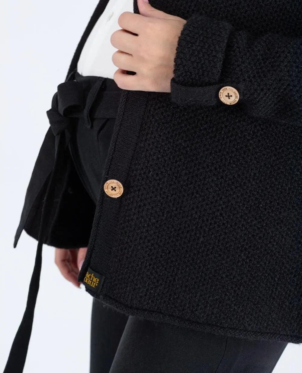 Cardigan de grossesse en maille abelha noir, cache cœur