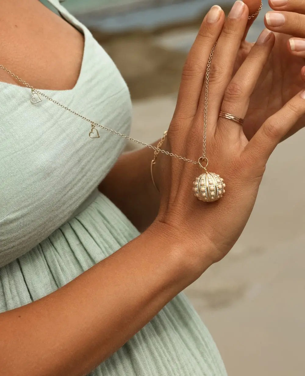 Chaine dorée à l’or fin pour bola grossesse, cache cœur