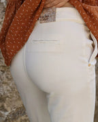 Jean de grossesse flare sabrina beige, cache cœur
