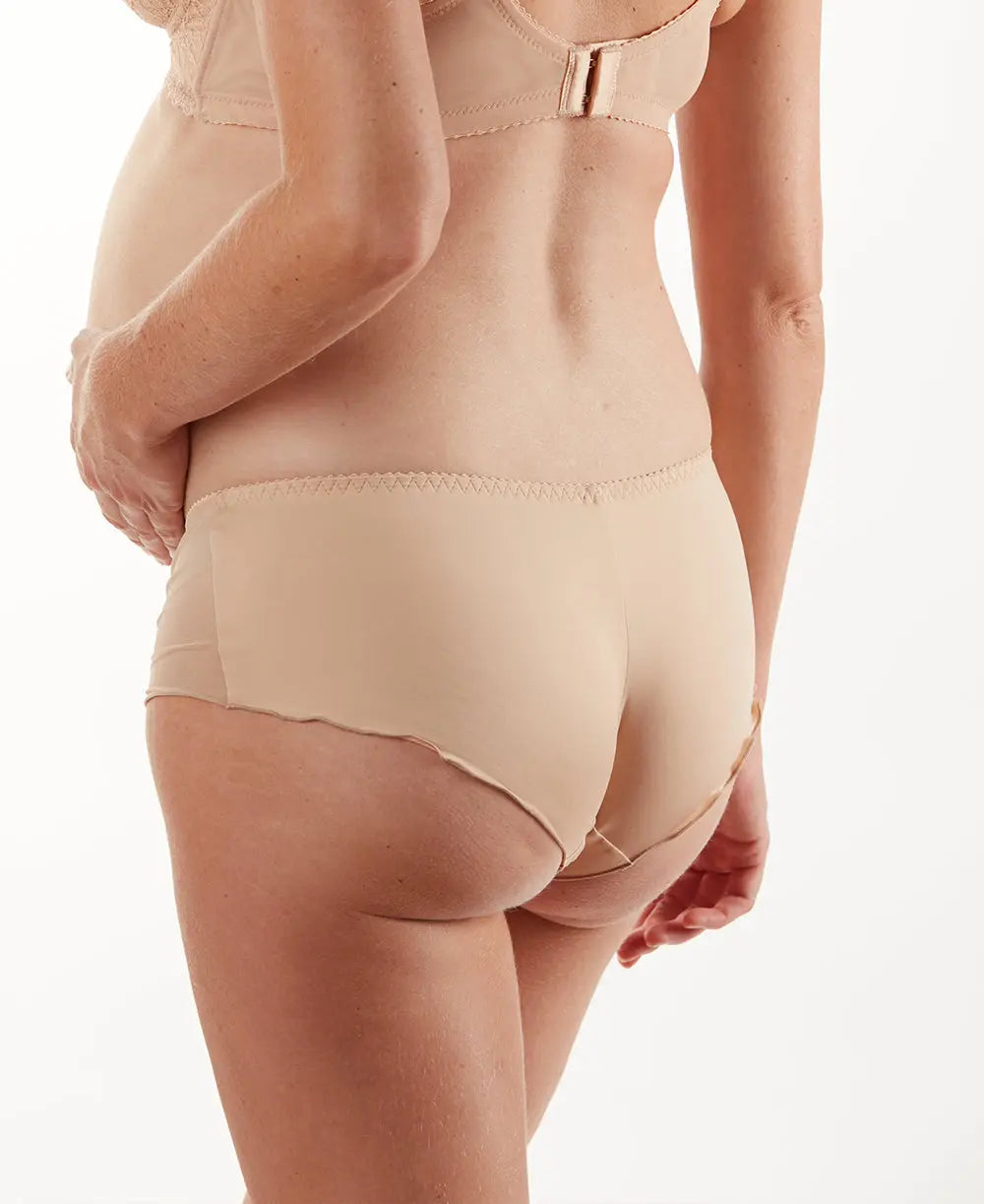 Pack of 2 Iris beige low-waisted maternity shorties