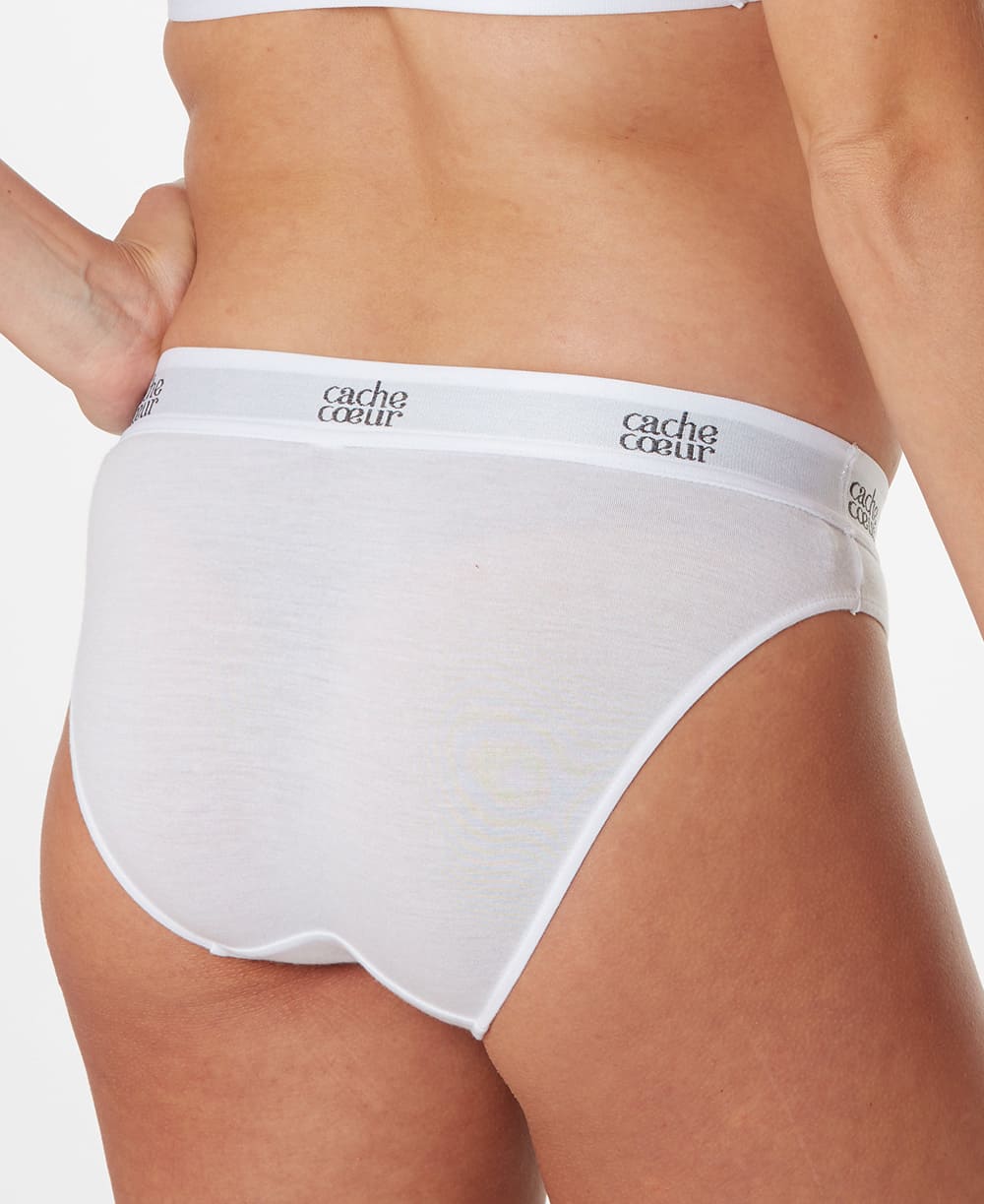 Pack life: 1 brassière blanche et 2 culottes, cache cœur