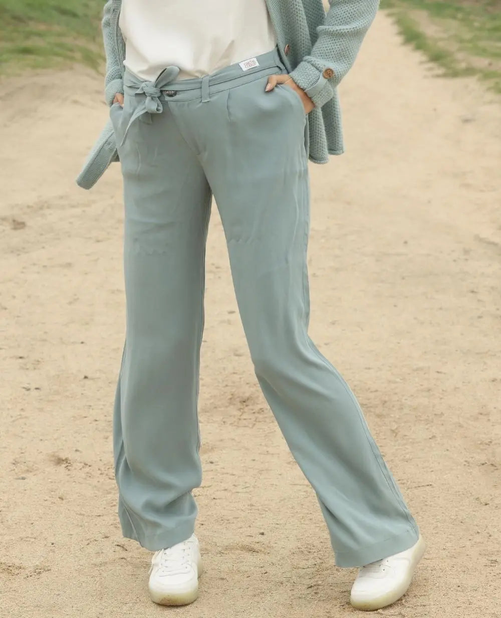 Pantalon large de grossesse betty sauge, cache cœur