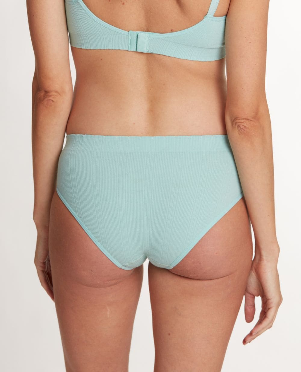Slip taille basse de maternité zoé vert d’eau, cache cœur