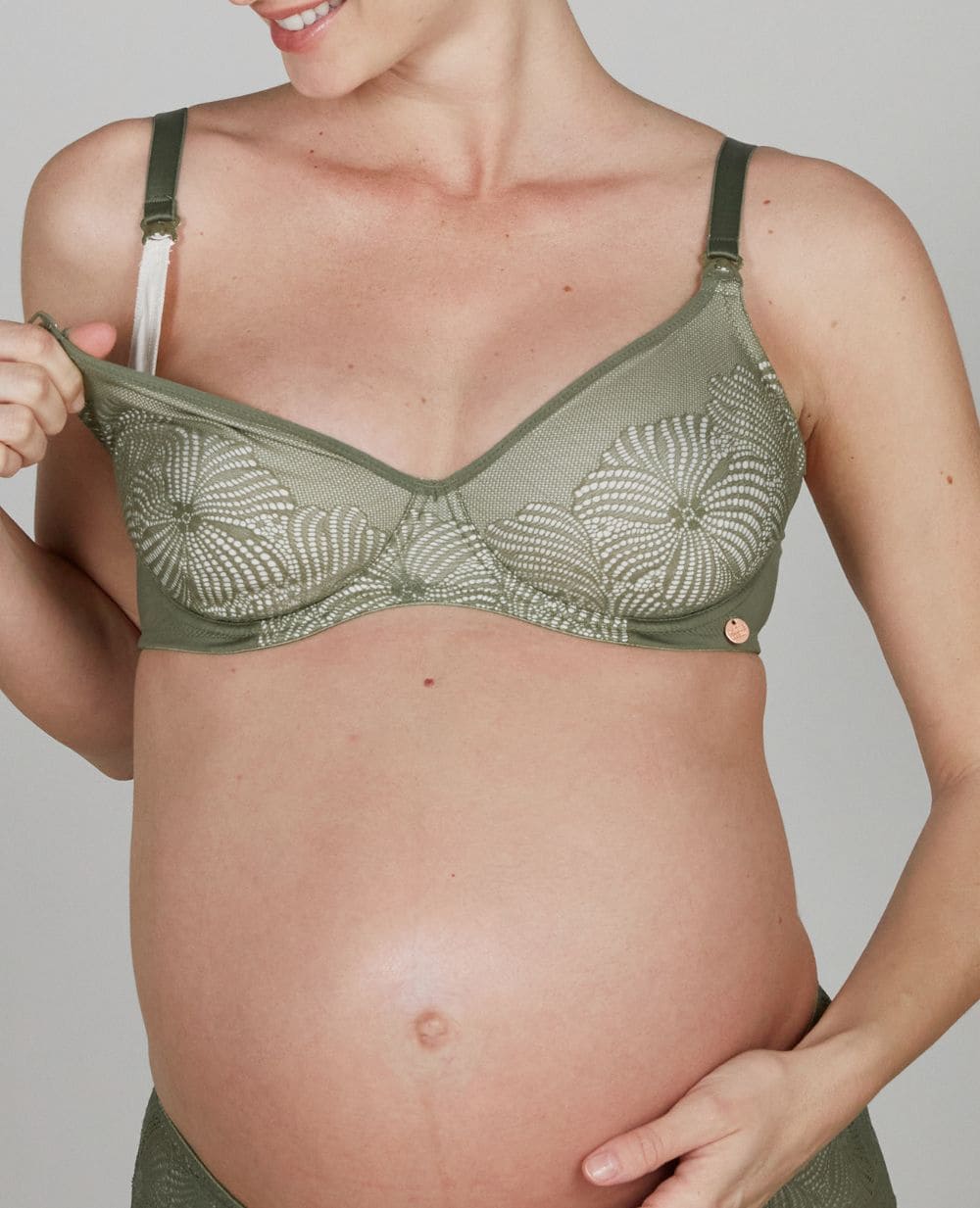 Bravado! Designs Soutien-gorge balconnet pour la maternité et l’allaitement Intrigue, Black Bravado! Designs Soutien-gorge balconnet pour la maternité et l’allaitement Intrigue, Black