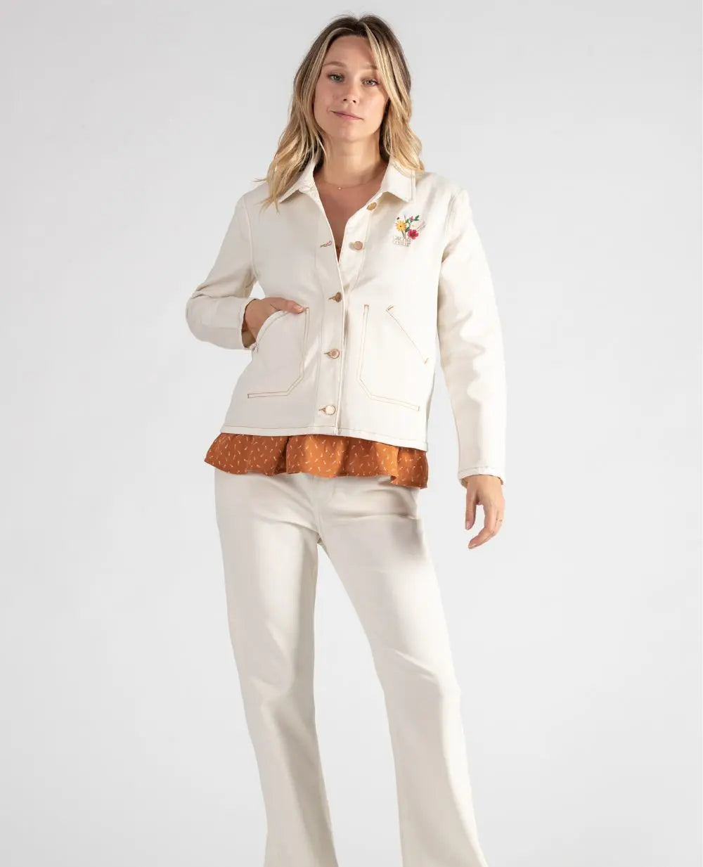 Veste jean de maternité romy beige, cache cœur