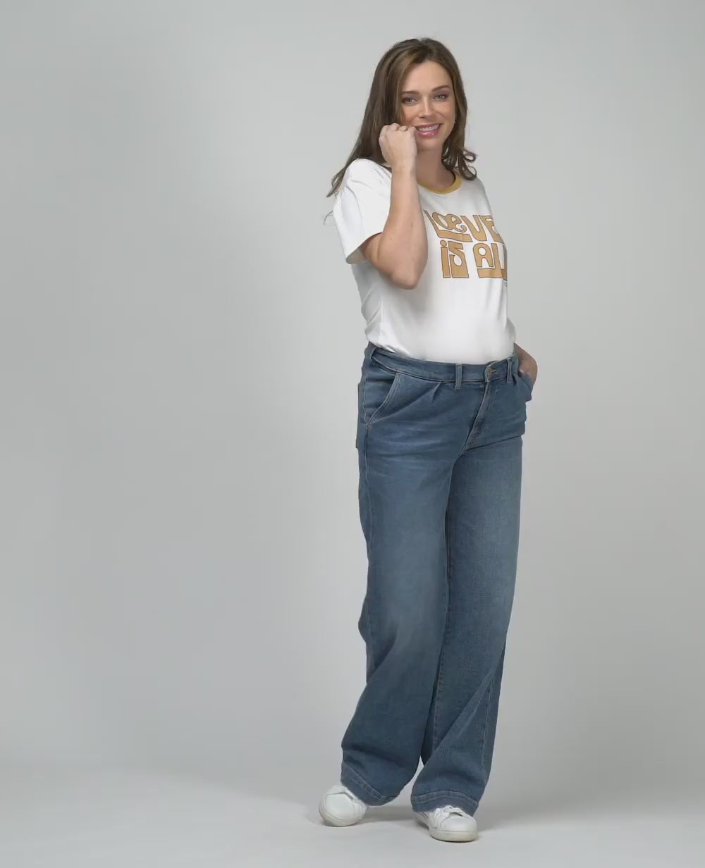 T-shirt de grossesse Love is All